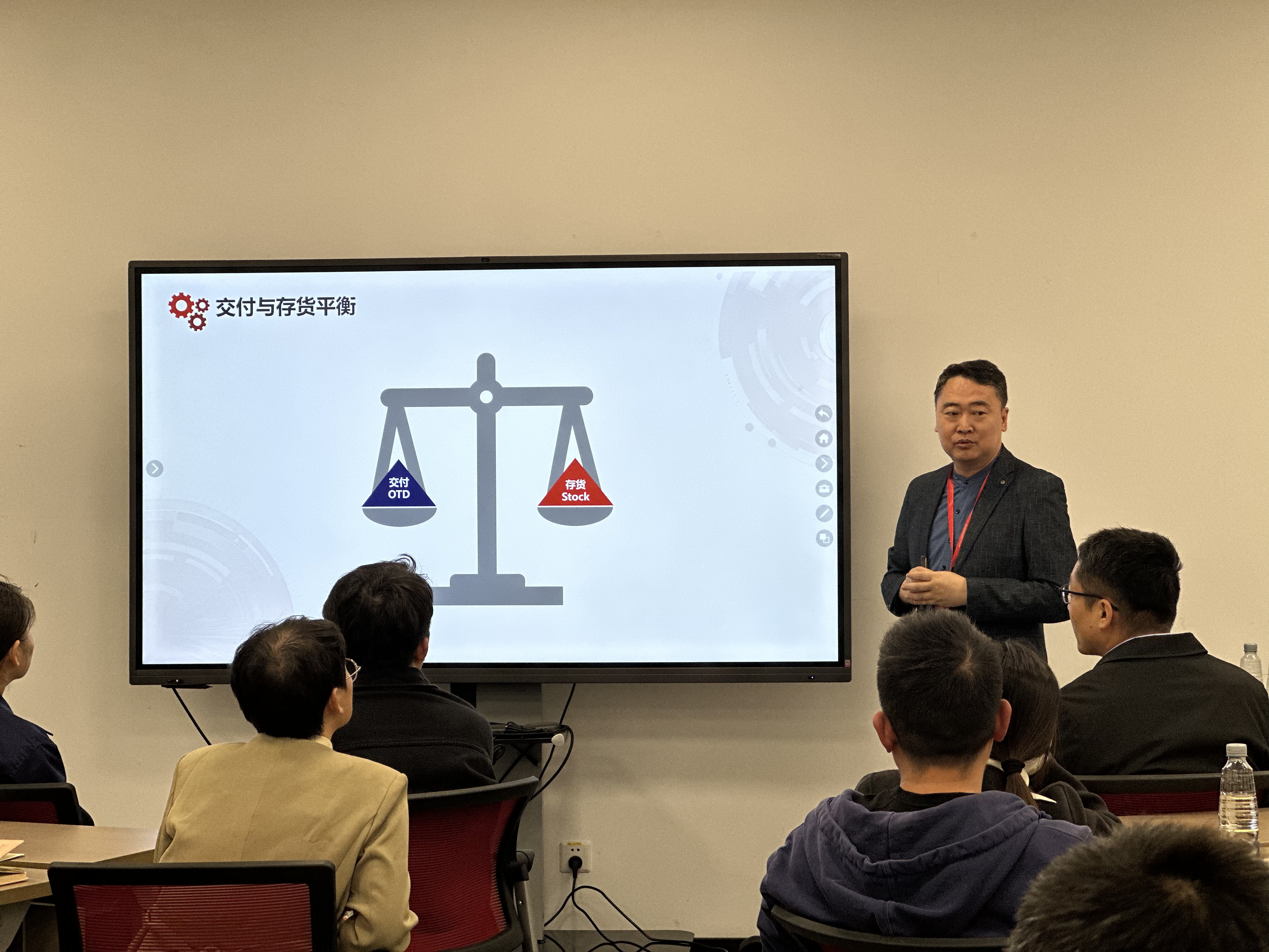 微信图片_20251028121201_148_52.jpg 微信图片_20251028121201_148_52.jpg